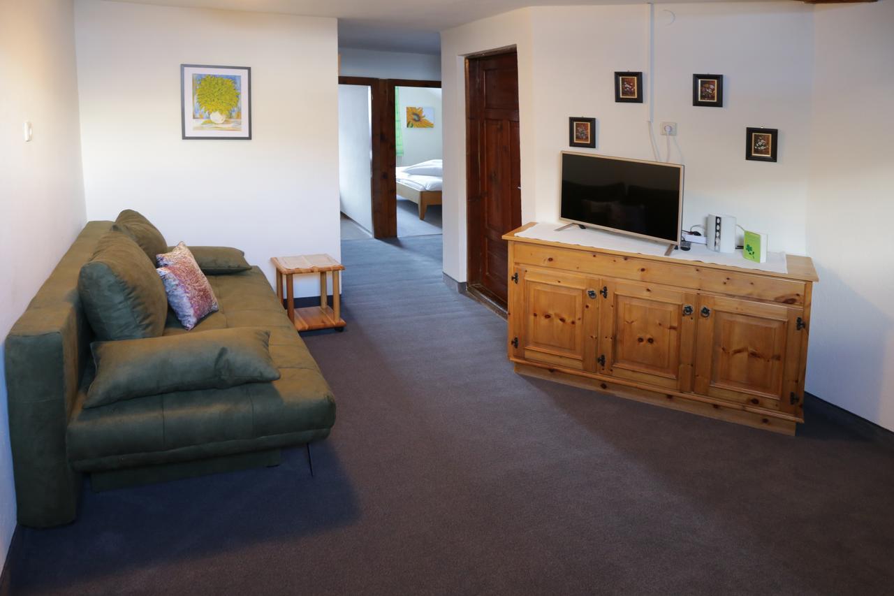 Haus Kathrein Appartement Prutz Buitenkant foto