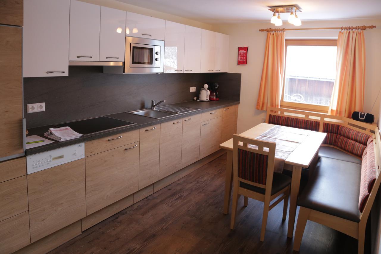 Haus Kathrein Appartement Prutz Buitenkant foto